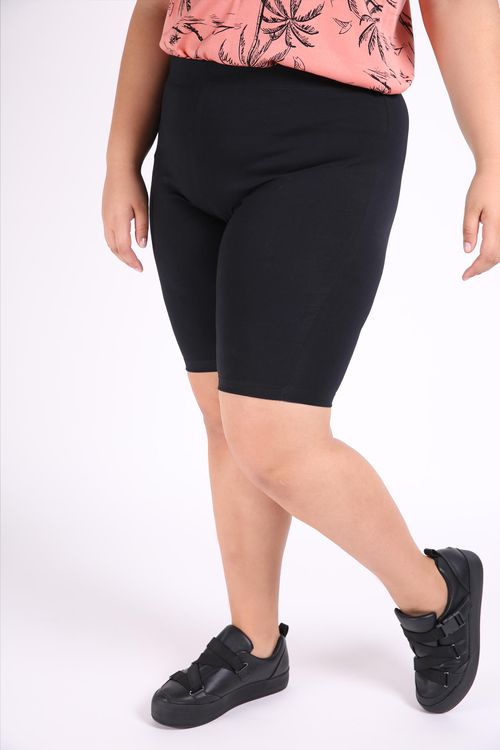 Bermuda ciclista plus size preto