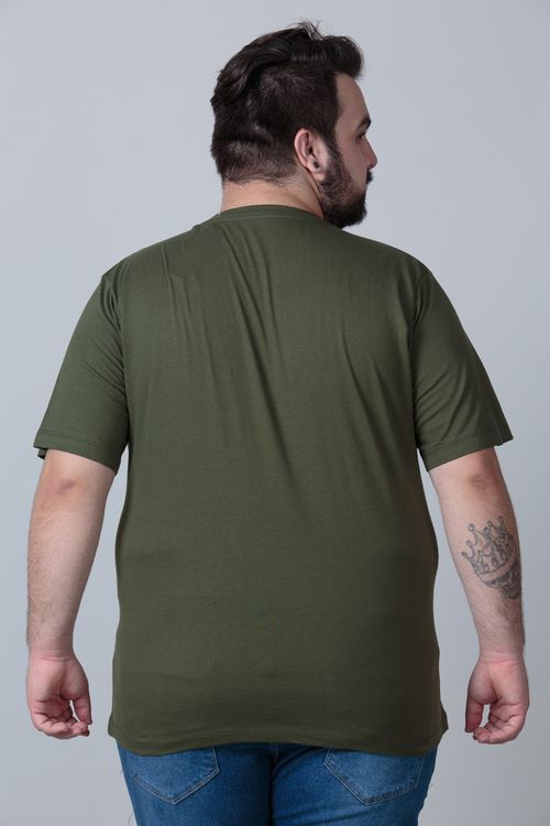 Camiseta básica masculina plus size verde militar