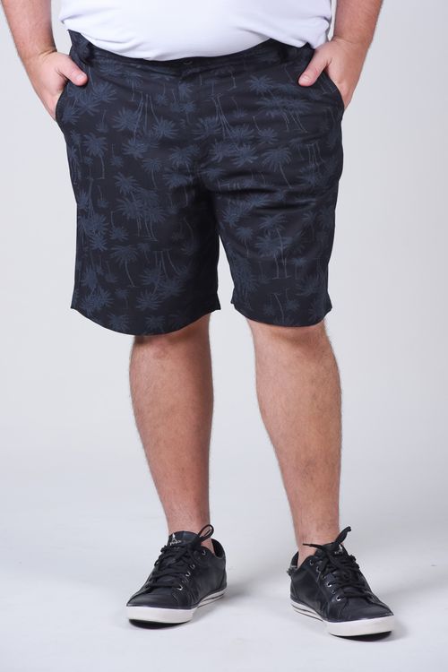 Bermuda de sarja estampada plus size preto