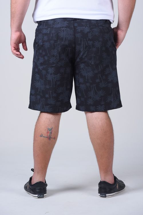 Bermuda de sarja estampada plus size preto