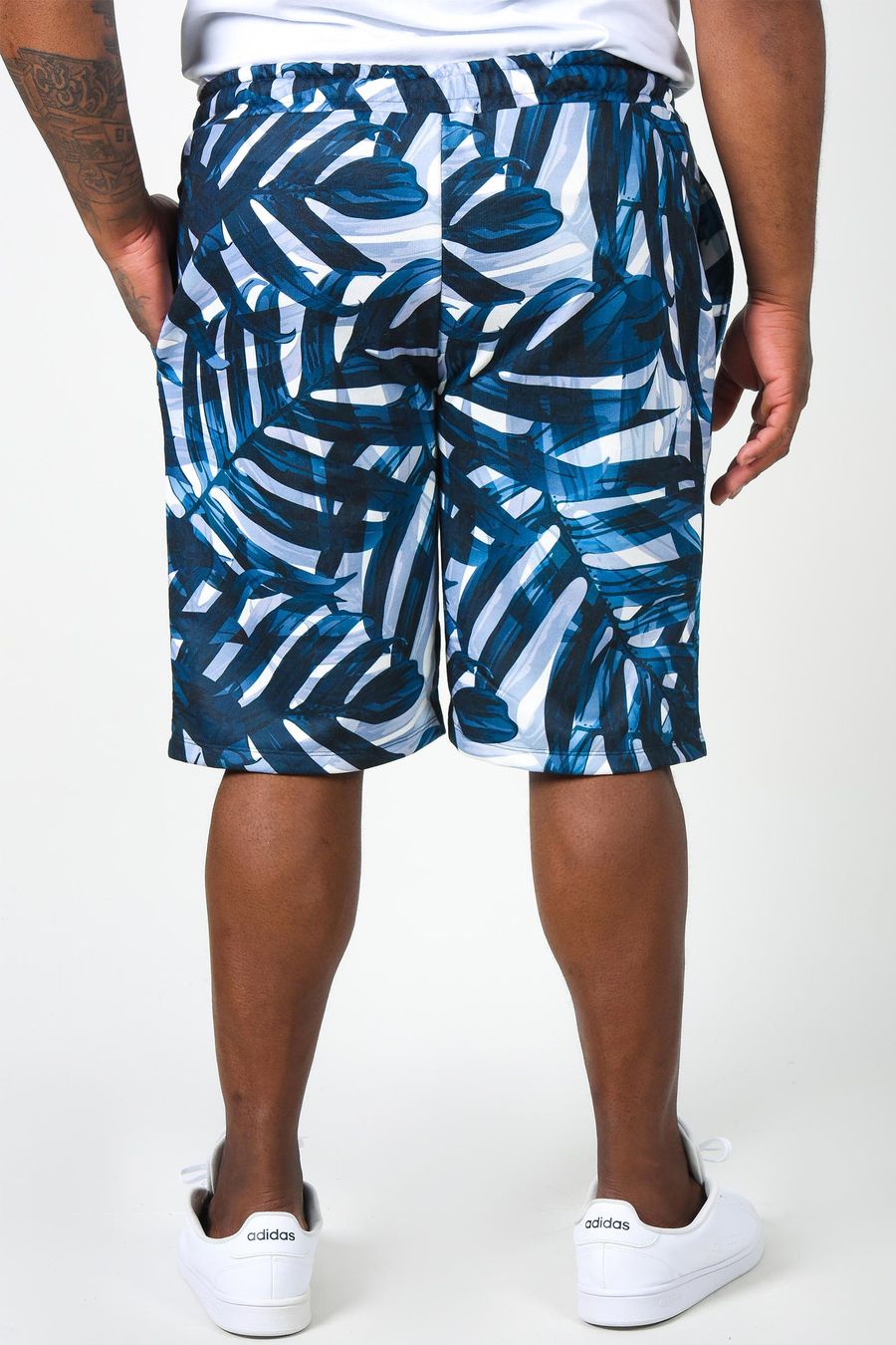 Bermuda de moletinho com estampa plus size azul