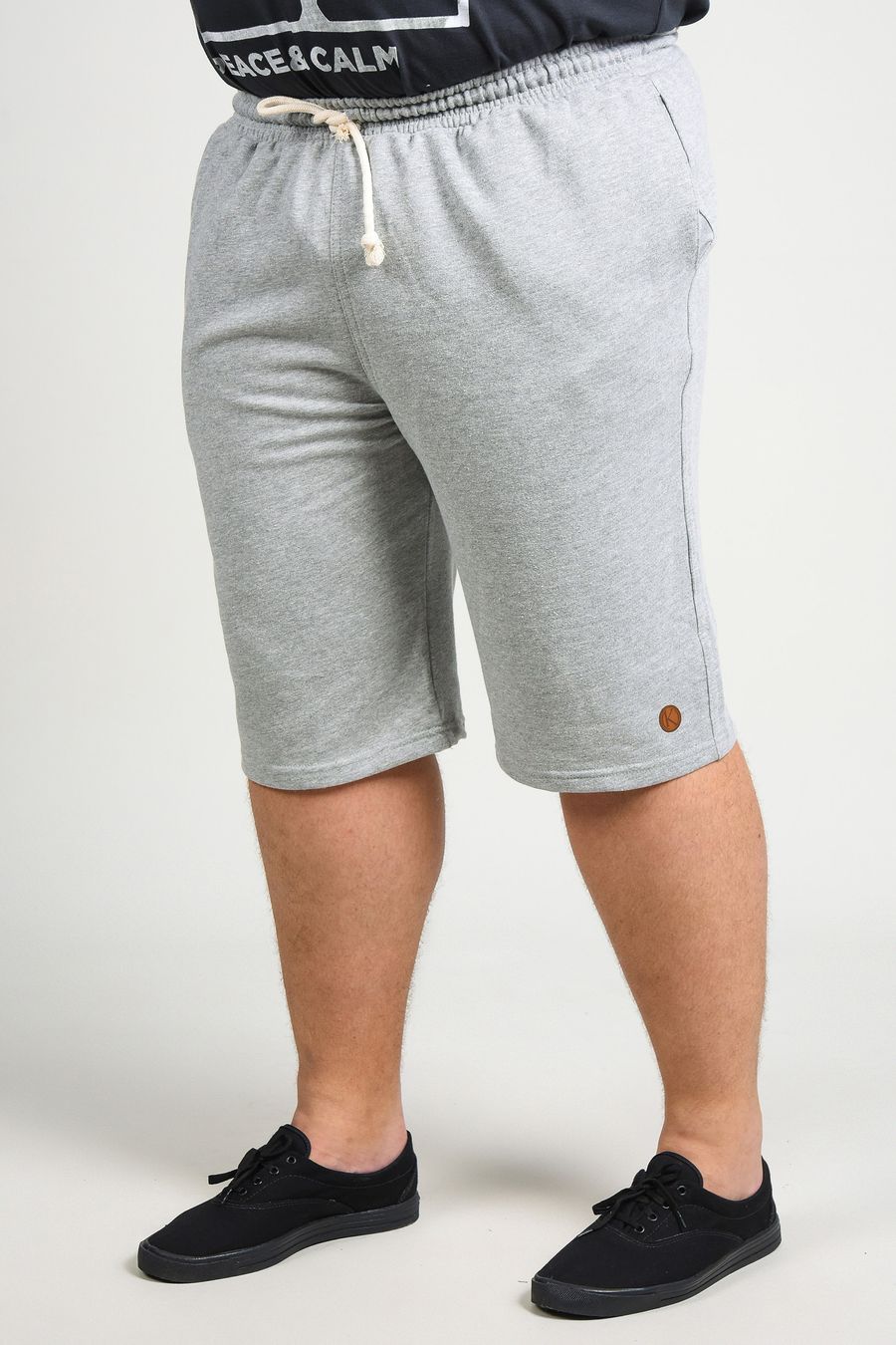 Bermuda de moletom masculina plus size cinza