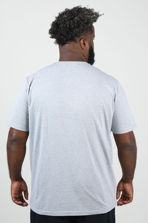 Camiseta decote v plus size cinza